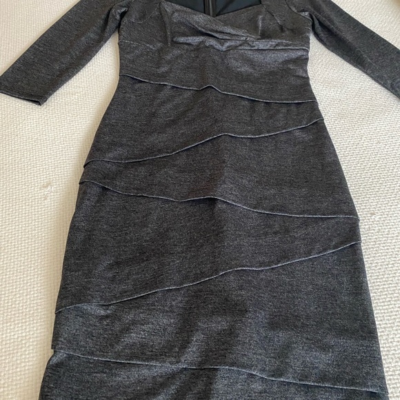 White House Black Market Charcoal Gray Dress Size 4 - Picture 14 of 15